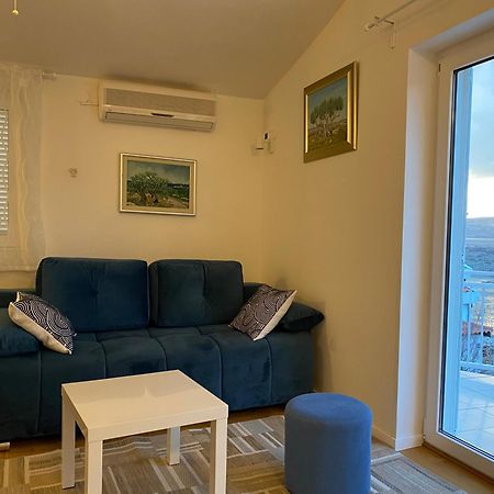 Resort Haus Toma Cesarica Ruang foto