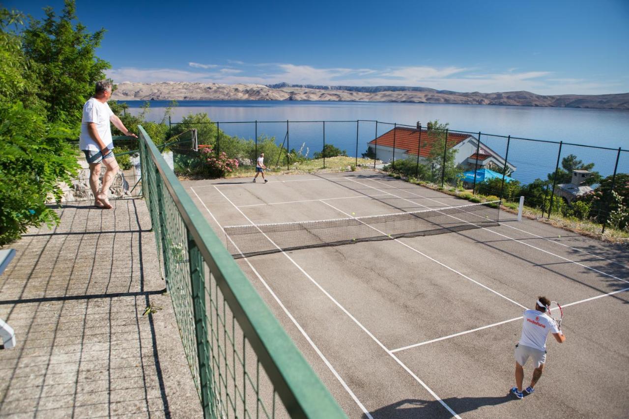 Resort Haus Toma Cesarica Bagian luar foto